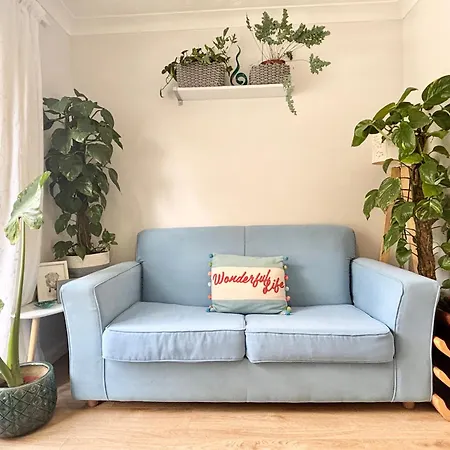 Oasis With Sub-tropical Garden & Parking Holiday home Falmouth